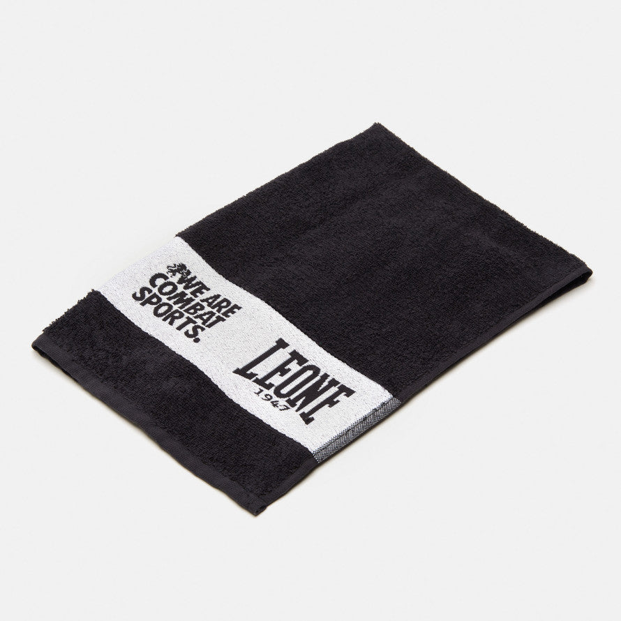 LEONE sports towel