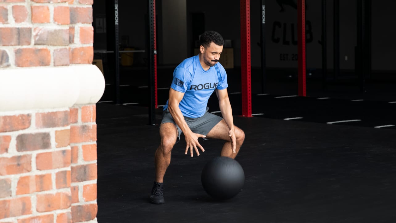 Rogue AbMat Medicine Ball