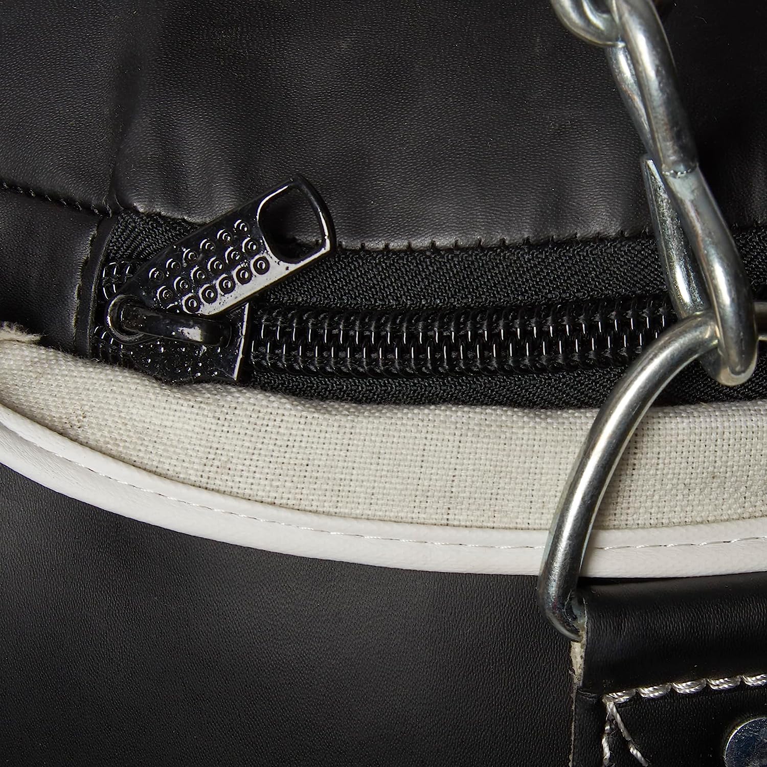 كيس ملاكمة ماركة Leone