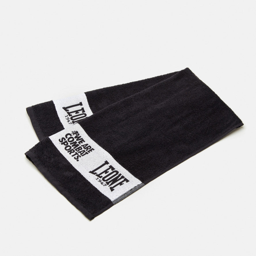 LEONE sports towel