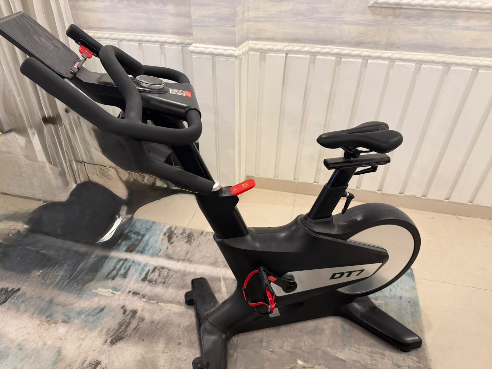 DT7 Exercise Bike