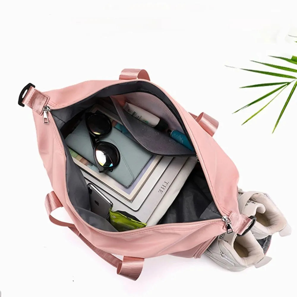 حقيبة رياضية نسائية